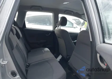 2011 Honda Fit z USA, uszkodzony, nr VIN JHMGE8H3XBS007234